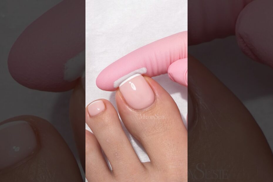 French tip toes
