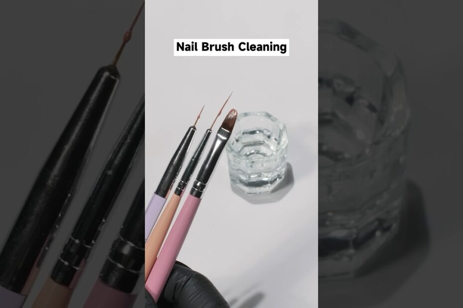 How to clean nail art brushes